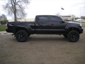 Black pick up truck